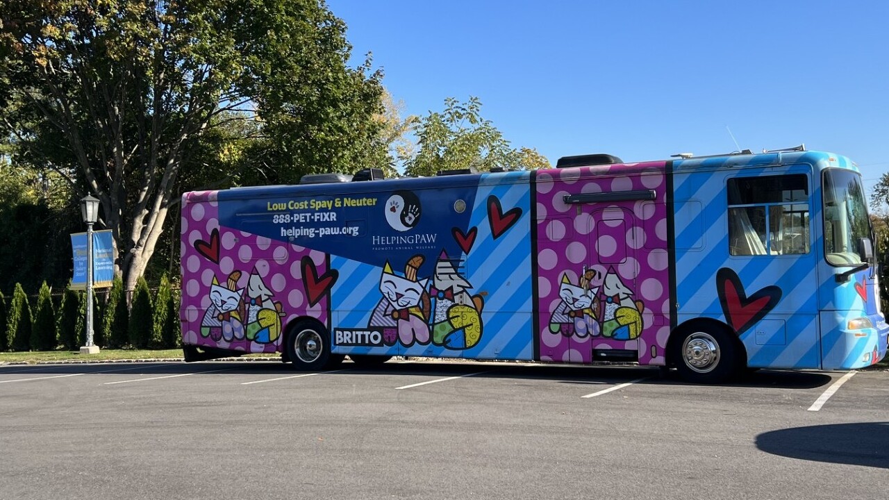 Helping PAW's second mobile veterinary clinic introduced in 2017